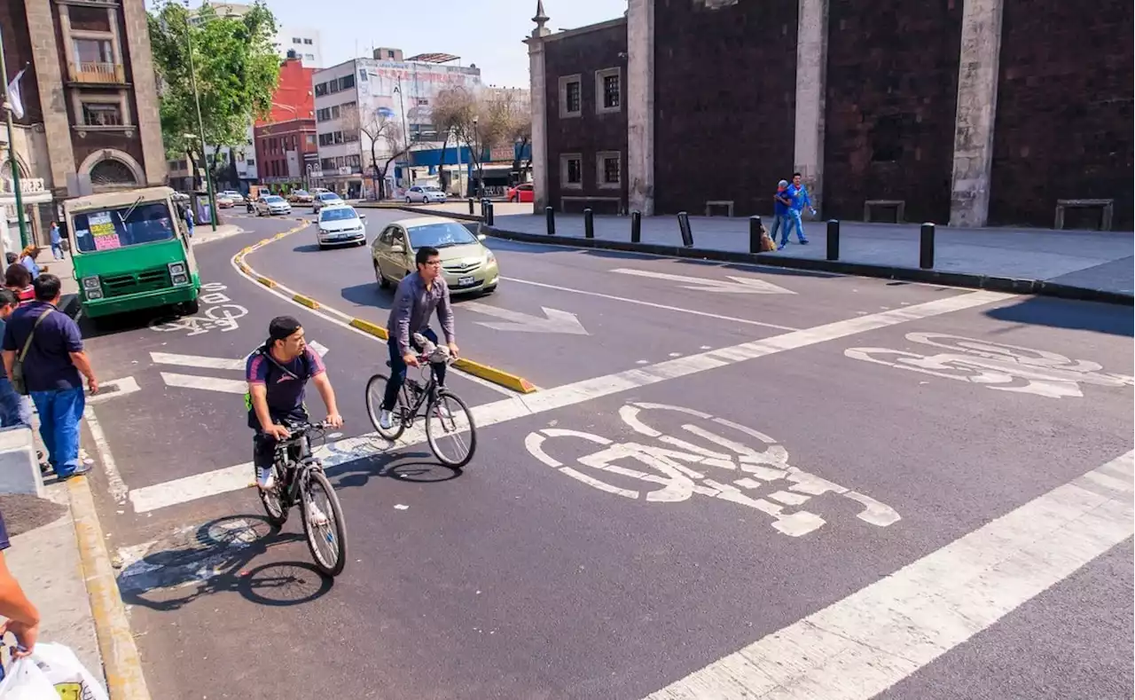 ¿De cuánto es la multa por circular en el carril de bicicletas?