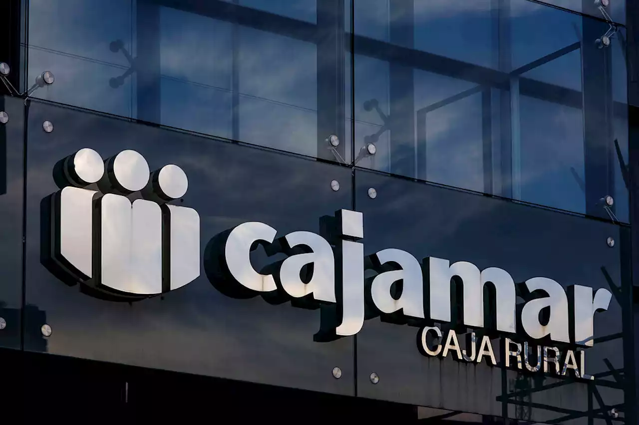 Cajamar reduce un tercio la financiación del BCE en el último trimestre de 2022