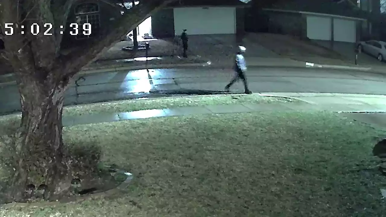 Police release video of suspects in murder of Arlington father while trying to break into cars