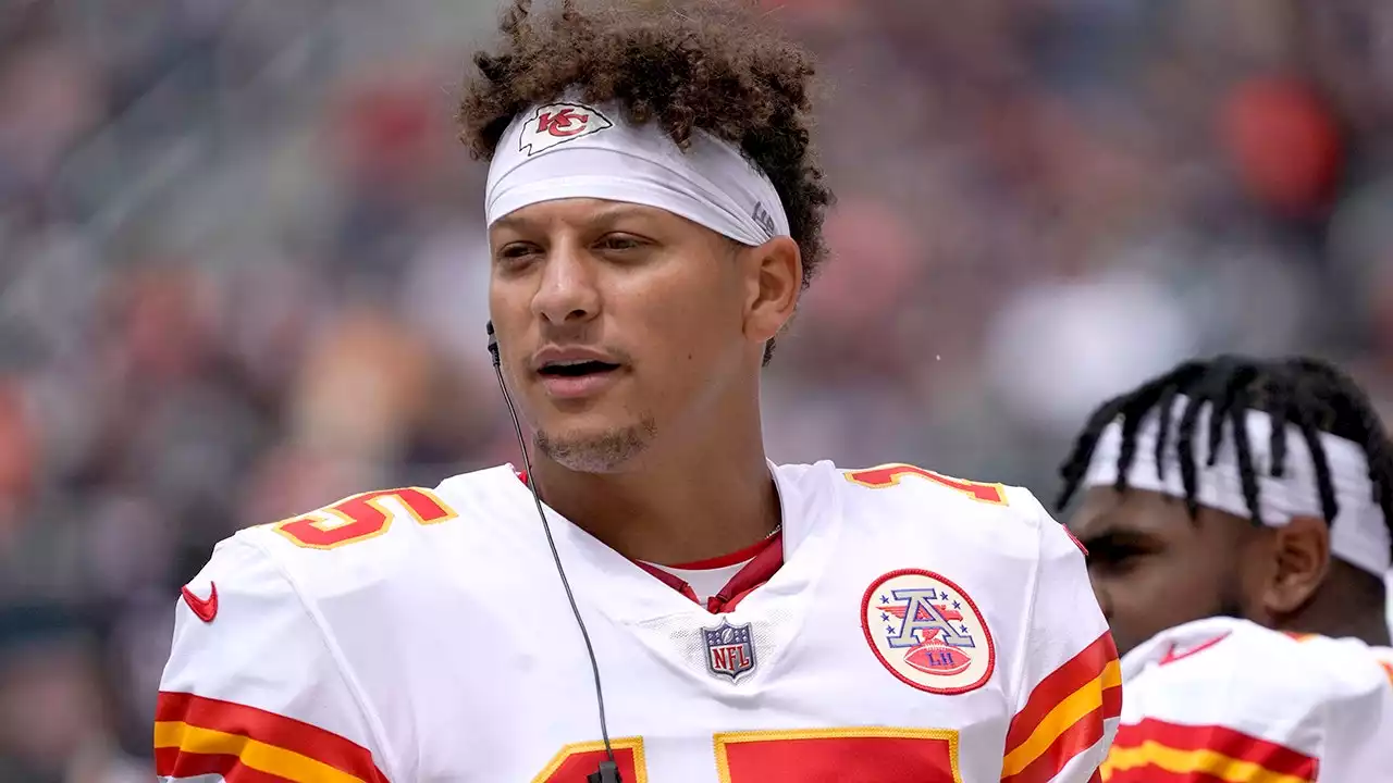 Patrick Mahomes' teammate reveals Chiefs QB's odd game-day superstition