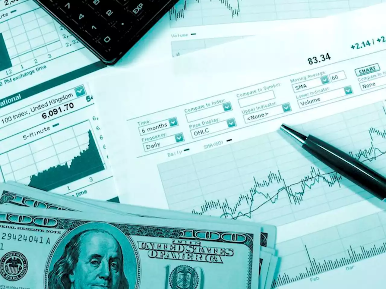 USD Index recedes from recent tops past 104.00 ahead of data