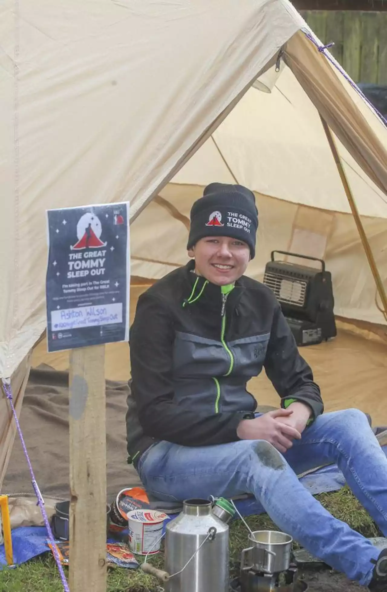 Teen to sleep out for 100 days to raise money for charity