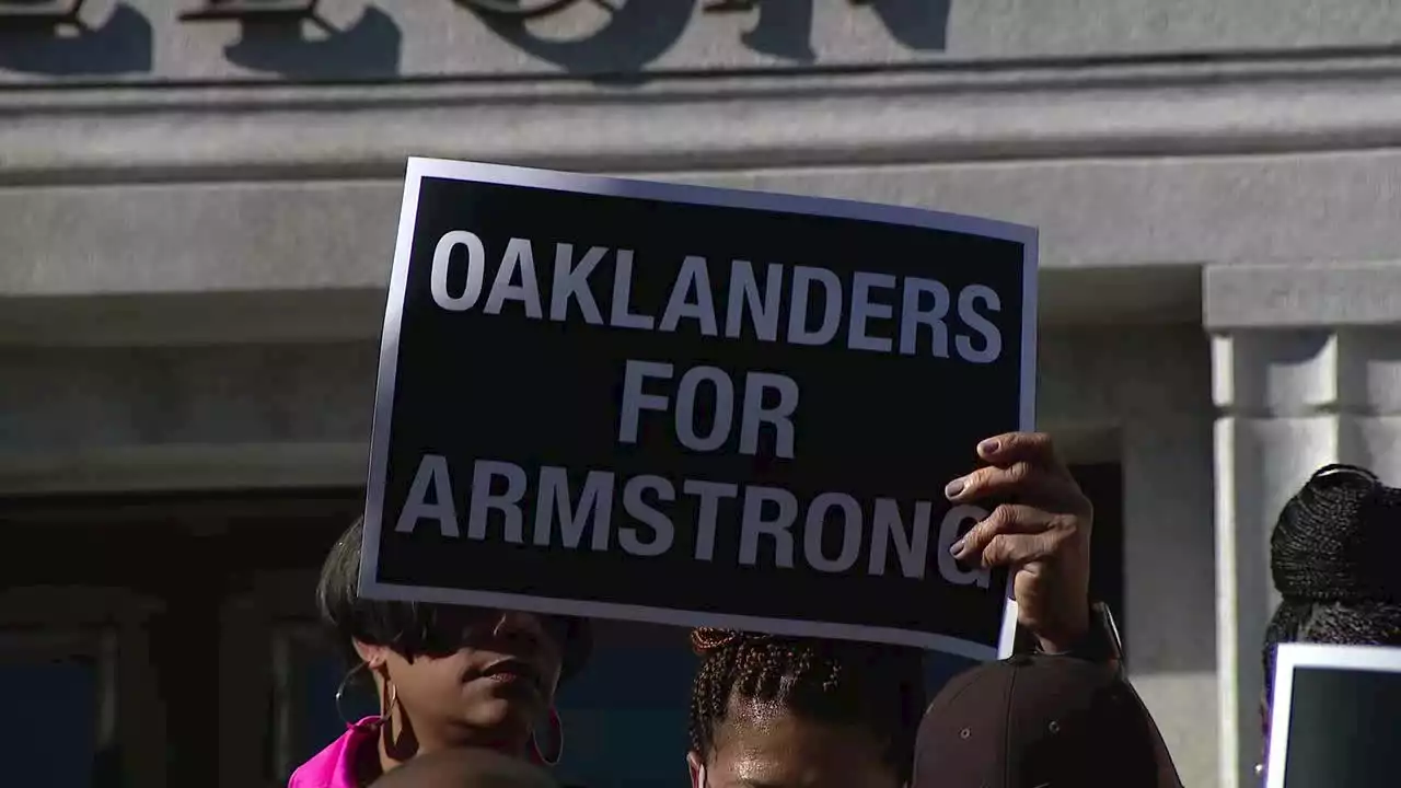 Some community members rally around fired Oakland Police Chief