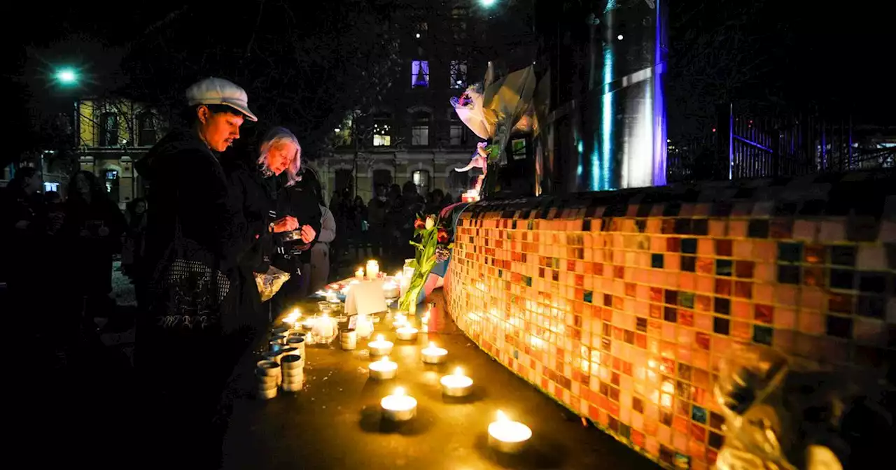 Row after row of mourners poured into the park to pay their respects to Brianna