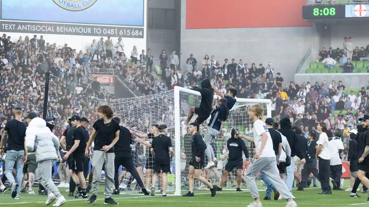 Fans on notice ahead of first Melbourne derby since wild pitch invasion