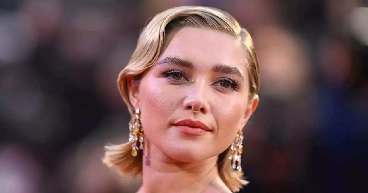 Florence Pugh says grandpa used to criticize her on-screen looks and cellulite