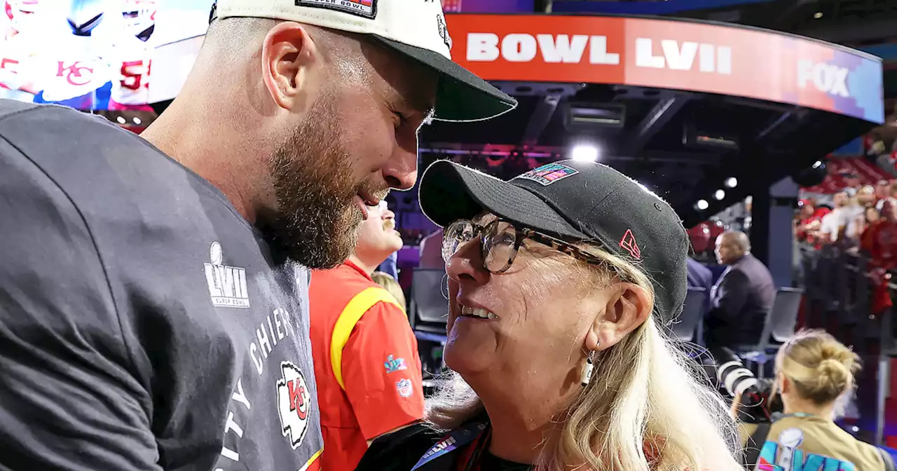 Kelce brothers get emotional talking about mom at Super Bowl: 'She shined the whole time'