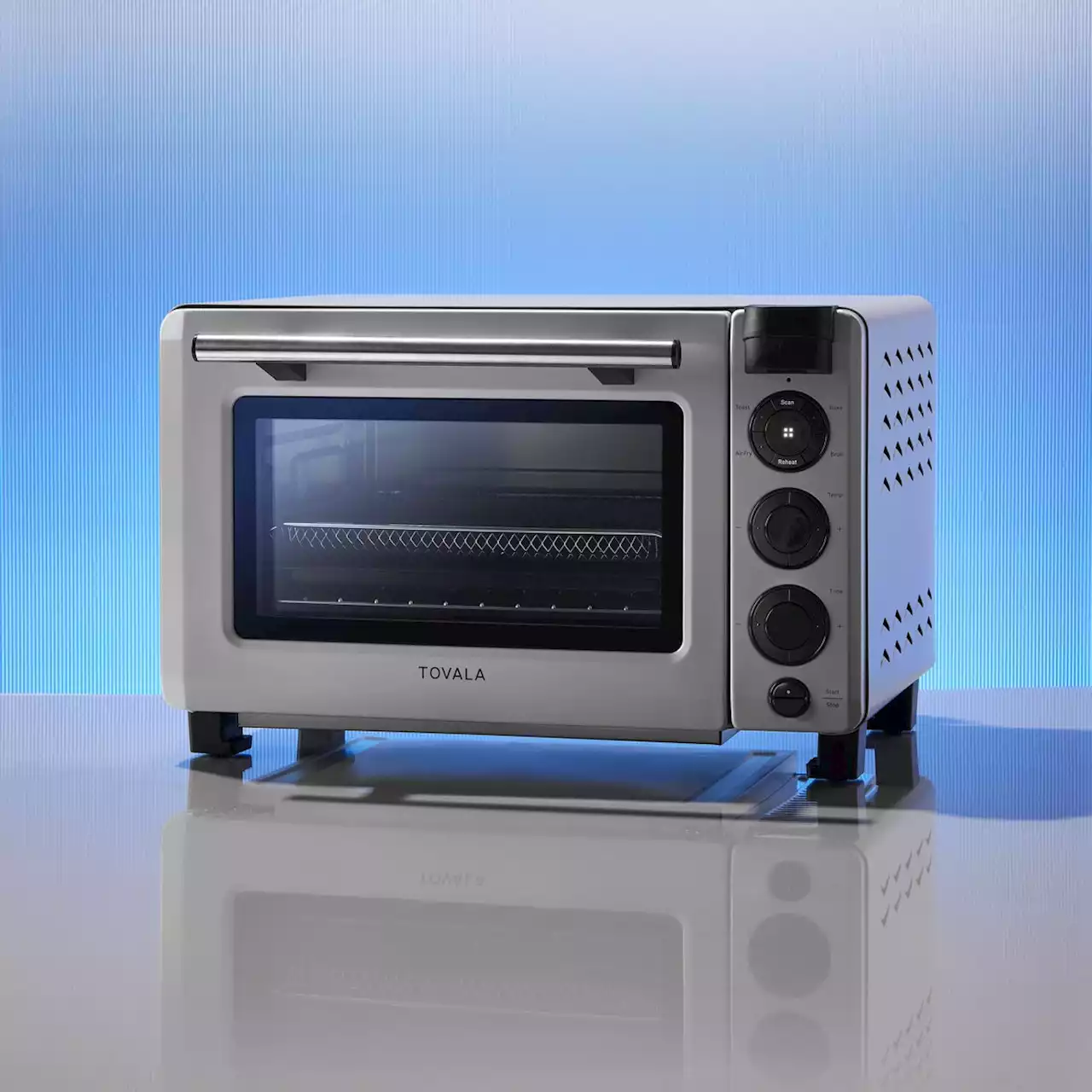 Tovala’s new smart oven adds extra crispy air frying for a lower price