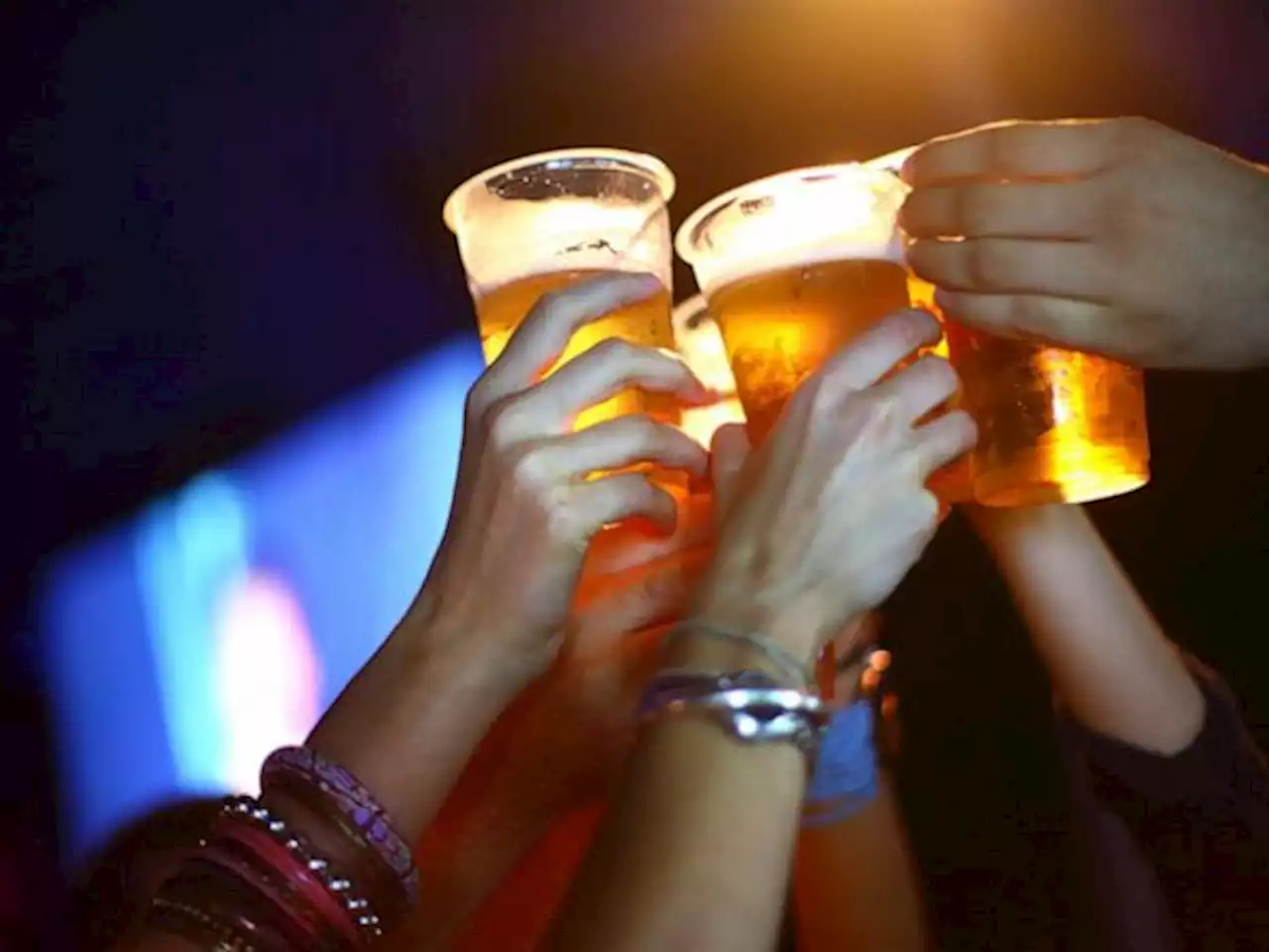 Taking a one-time pill may help curb binge drinking, study finds