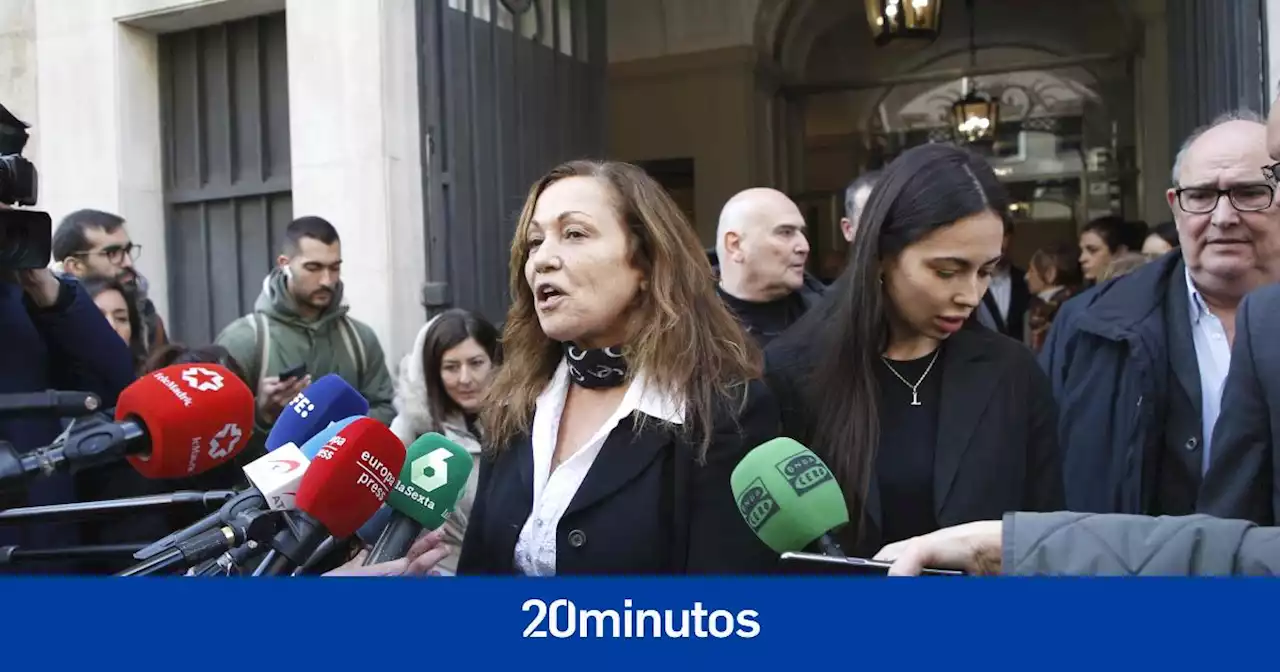 La viuda de Carlos Saura critica la 'mierda de comida' del Hospital de Villalba tras el polémico tuit de la Comunidad