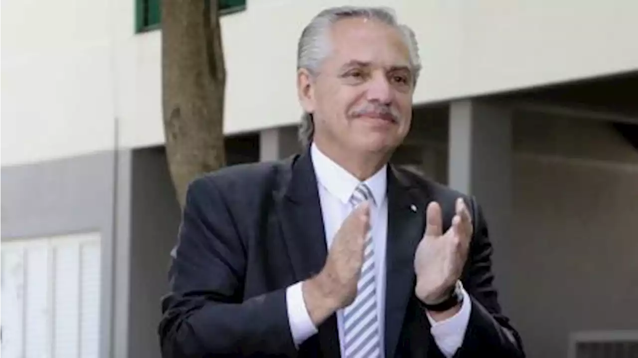 El Presidente inaugura en Posadas el nuevo edificio de las carreras de Bioquímica y Farmacia