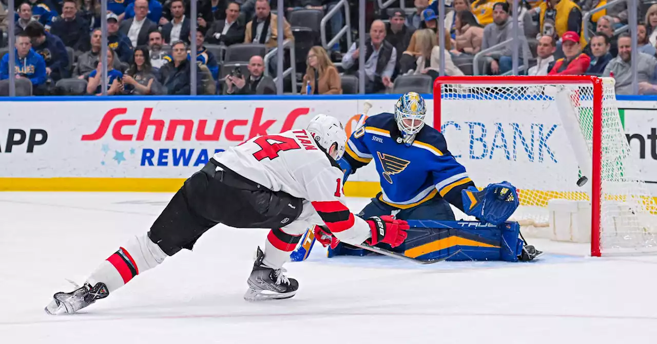 Devils' 5-game point streak snapped with loss to Blues