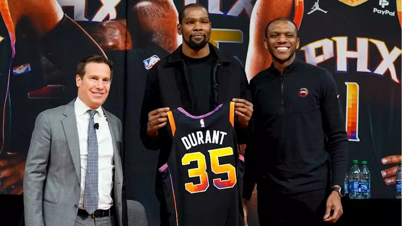 Durant cheered by fans, says Suns have 'all the pieces'