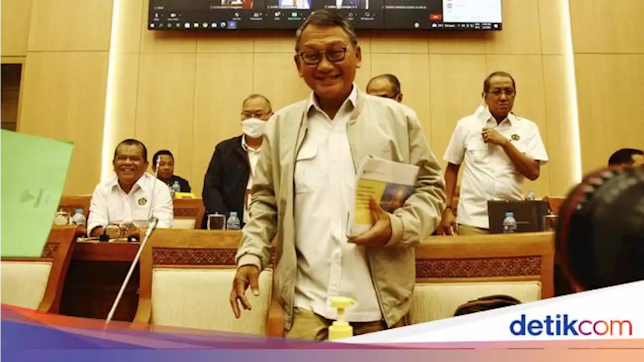 Soal Subsidi Kendaraan Listrik, Menteri ESDM: Tinggal Disahkan Aja