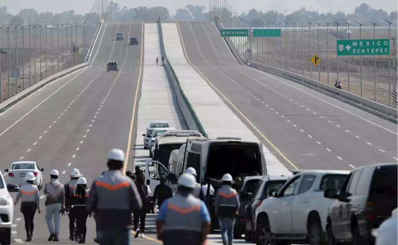 Inauguran la principal vialidad al AIFA; el traslado de CDMX al aeropuerto será de 50 minutos, dice AMLO