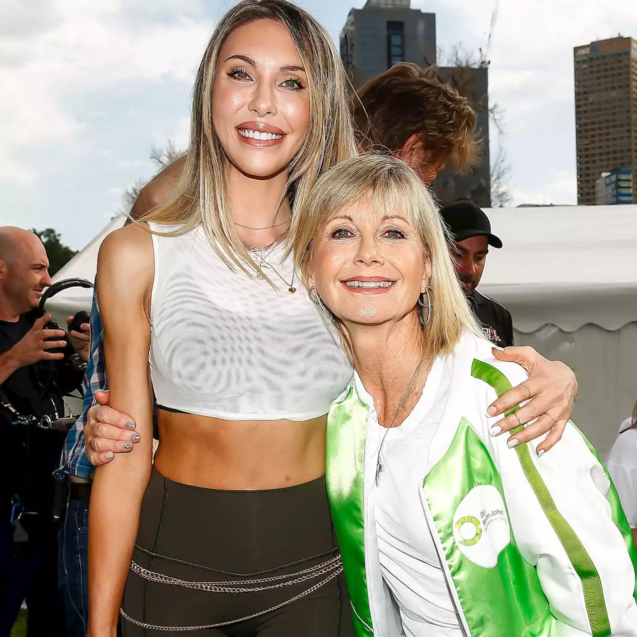 Olivia Newton-John's Daughter Recalls Mom's Loving Final Words to Her - E! Online