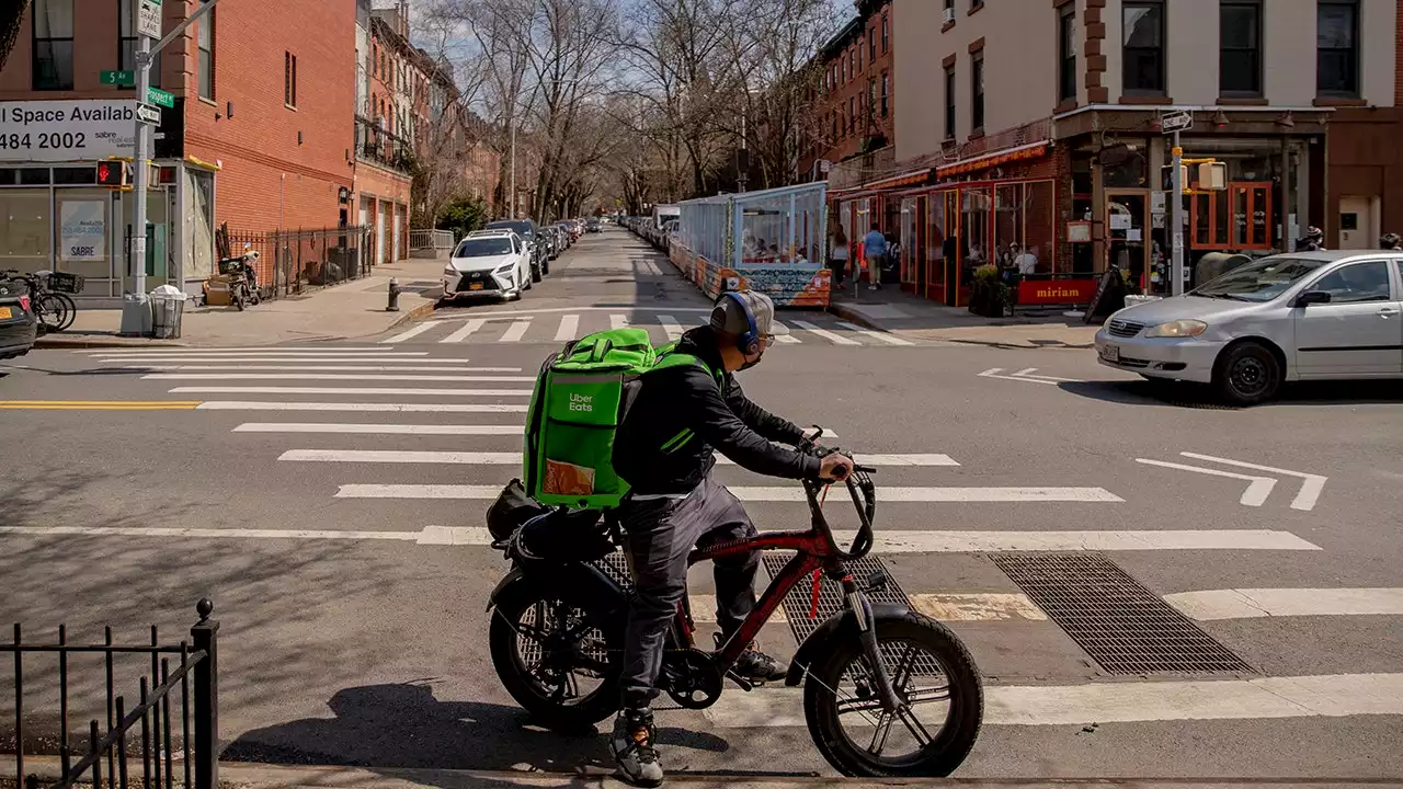 Chick-fil-A opens break room for NYC food delivery workers