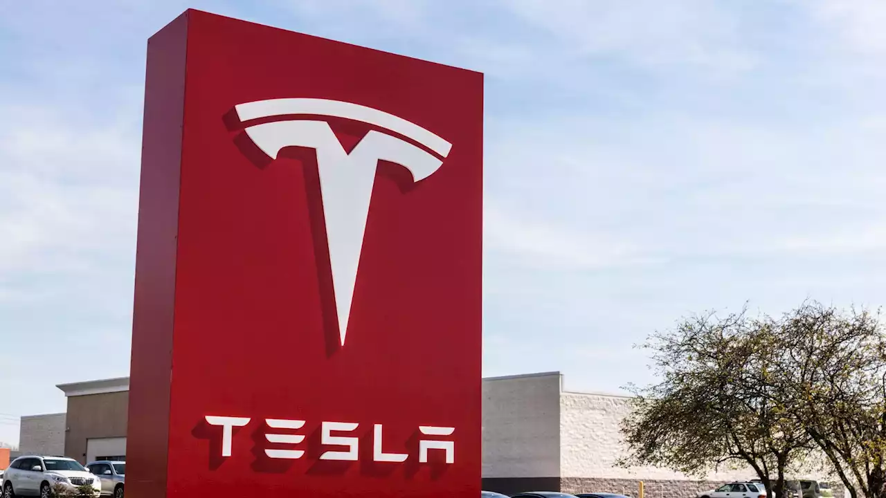 Tesla recalls over 362,000 cars to fix full-self-driving software flaws