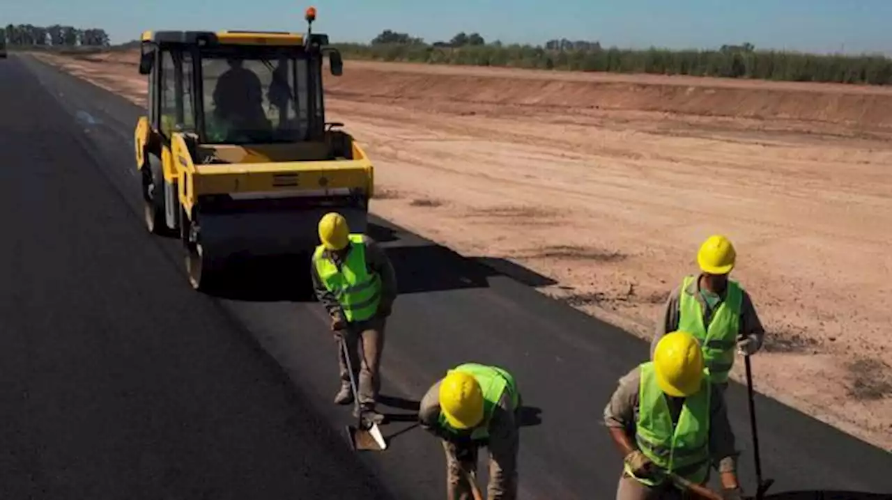 El Gobierno oficializa entrega de millonarios fondos a piqueteros