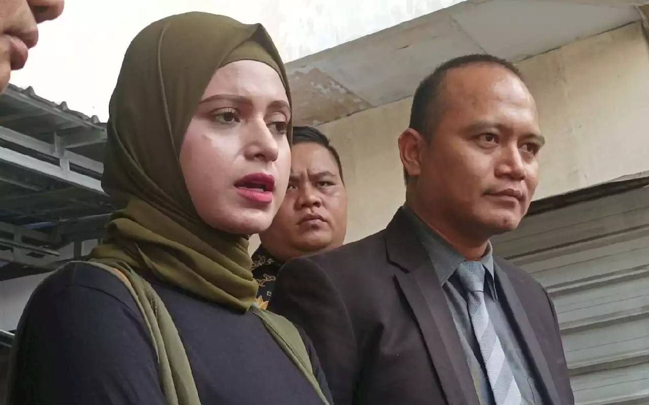 Sarah Mengaku Pernah Diusir Suaminya Rizal Djibran