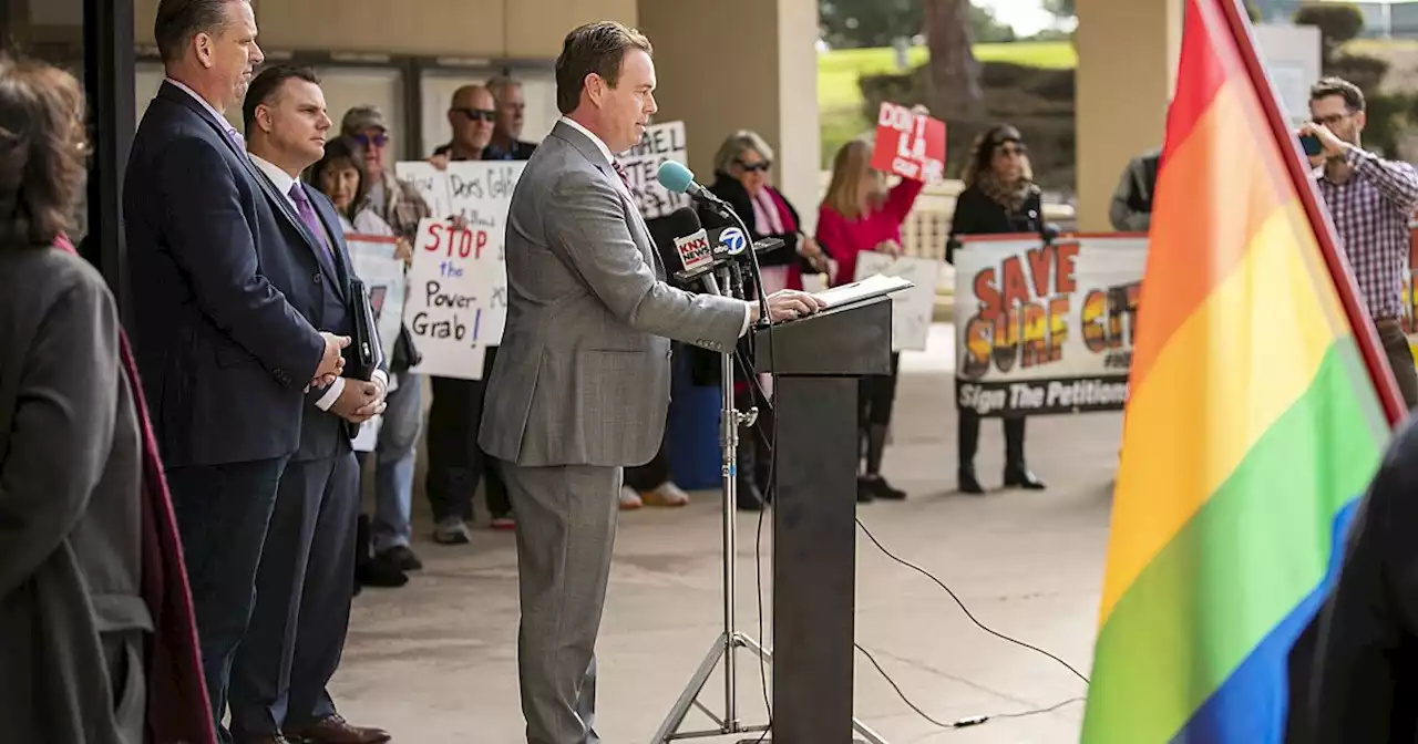 Huntington Beach vows to continue housing fight, despite state warnings