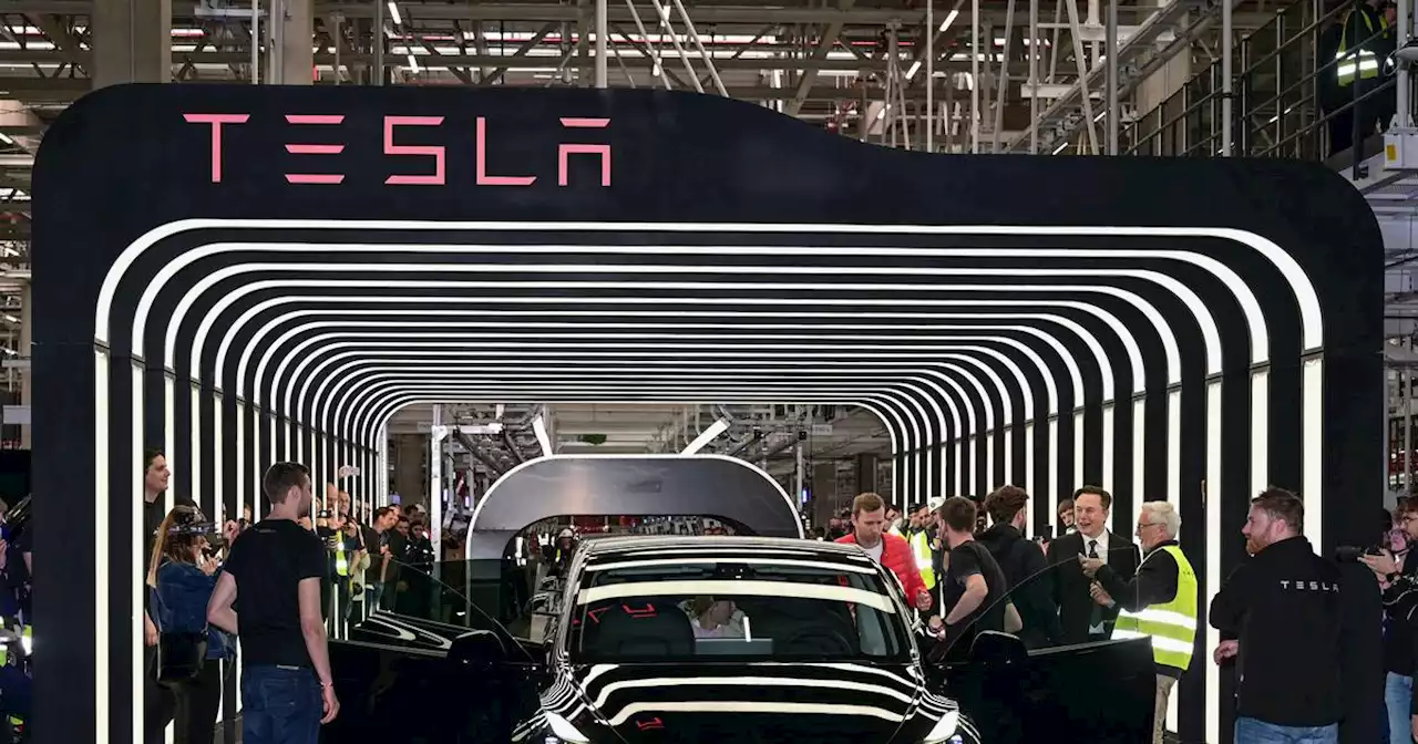 Tesla contraint de rappeler plus de 360.000 véhicules aux États-Unis