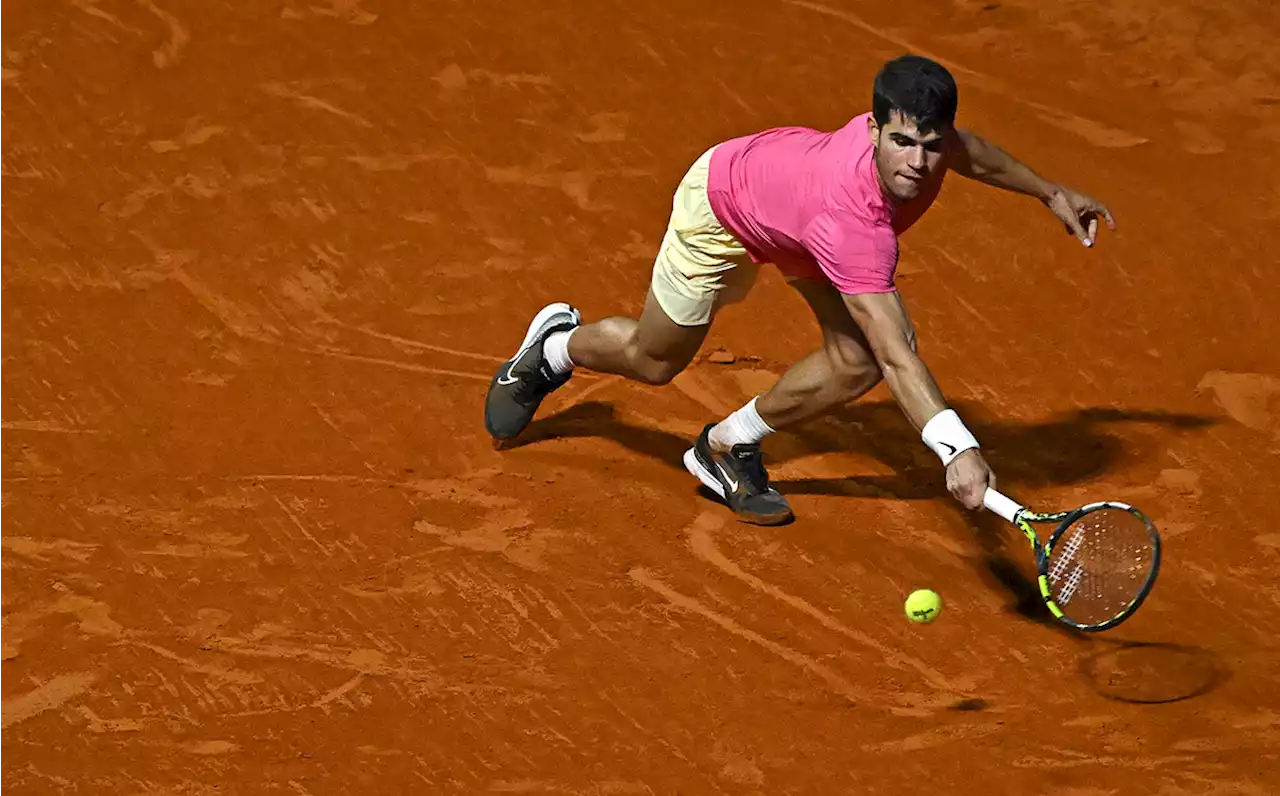 Carlos Alcaraz debutó con victoria en el ATP de Buenos Aires