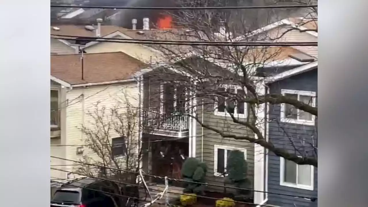 Staten Island Fire Intensifies to 4 Alarms; Serious Injuries Reported