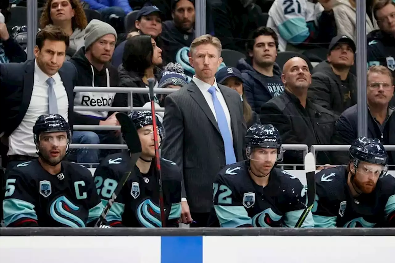 Former Flyers coach Dave Hakstol leading the Seattle Kraken to success in his second year at the helm