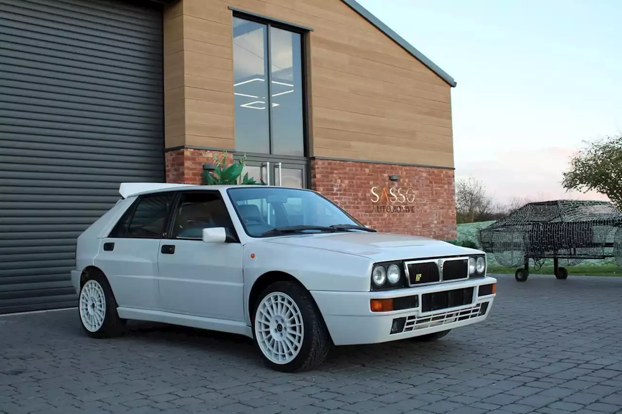 Used Lancia Delta HF Integrale Evoluzione II 'Bianco Perlato' Limited Edition (1994) for sale