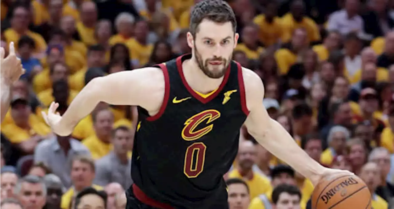 Lakers Considering Kevin Love If Bought Out