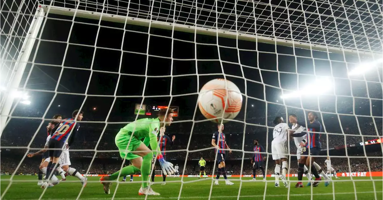 Barca v Man United set Europa League attendance record