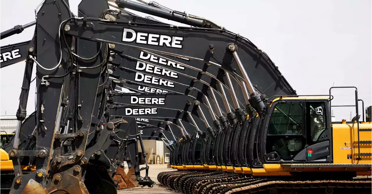 Deere profit beats forecast, 2023 outlook raised; shares jump 6%