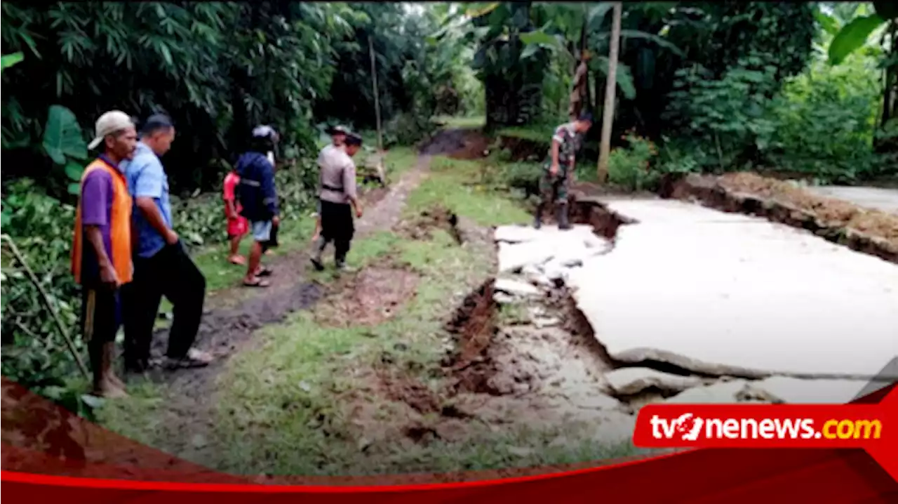 Curah Hujan Tinggi, Tanah di Pemukiman Warga di Gunungkidul Amblas