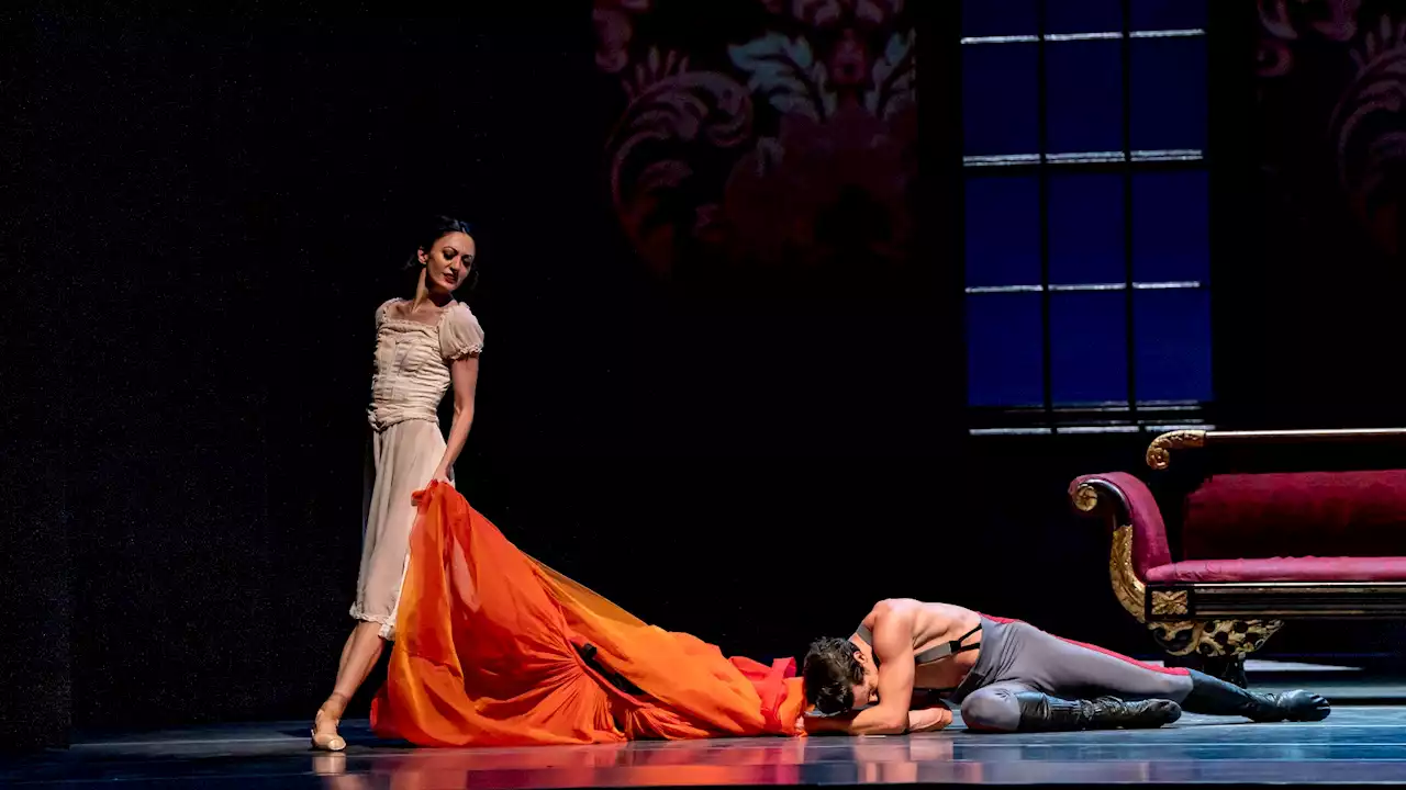 Love Versus Passion in the Joffrey Ballet’s Feverish Production of ‘Anna Karenina’