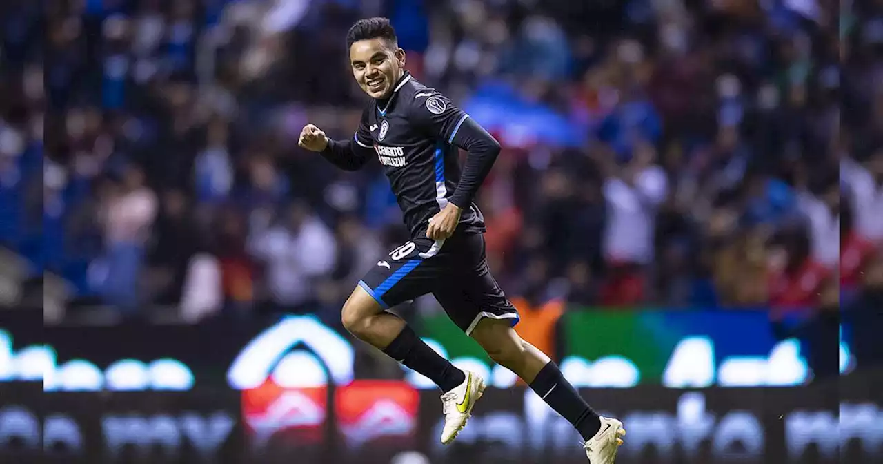 Carlos Rodríguez se luce con golazo en el Puebla-Cruz Azul | VIDEO