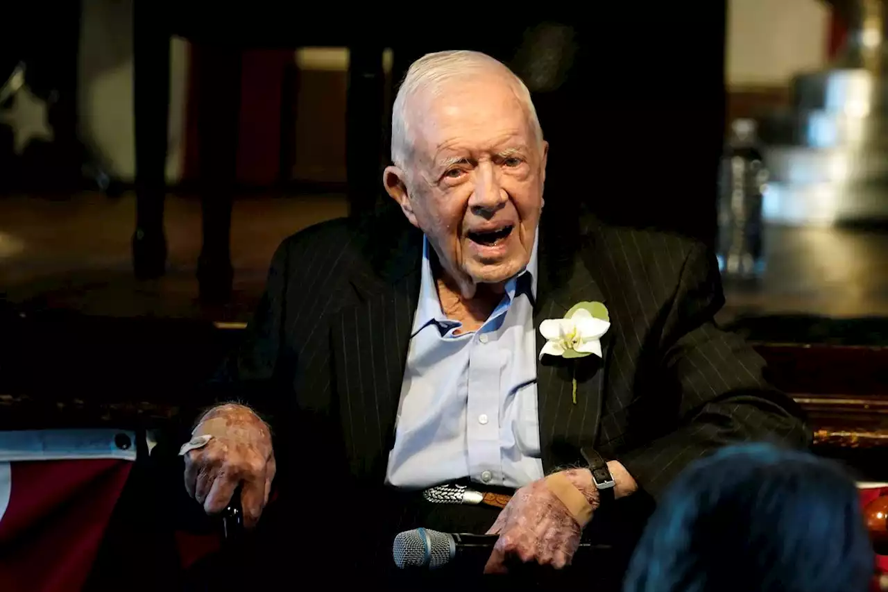 Former U.S. president Jimmy Carter enters hospice care, charity says