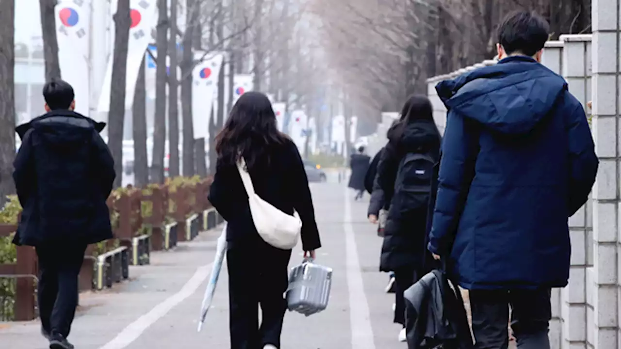 내일 오전까지 전국에 비나 눈…중서부 미세먼지 ‘주의’