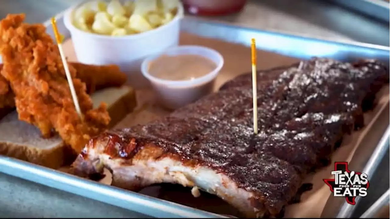 Texas Eats: Fried Chicken & Ribs, Texas BBQ, & Loaded Ramen Bowls