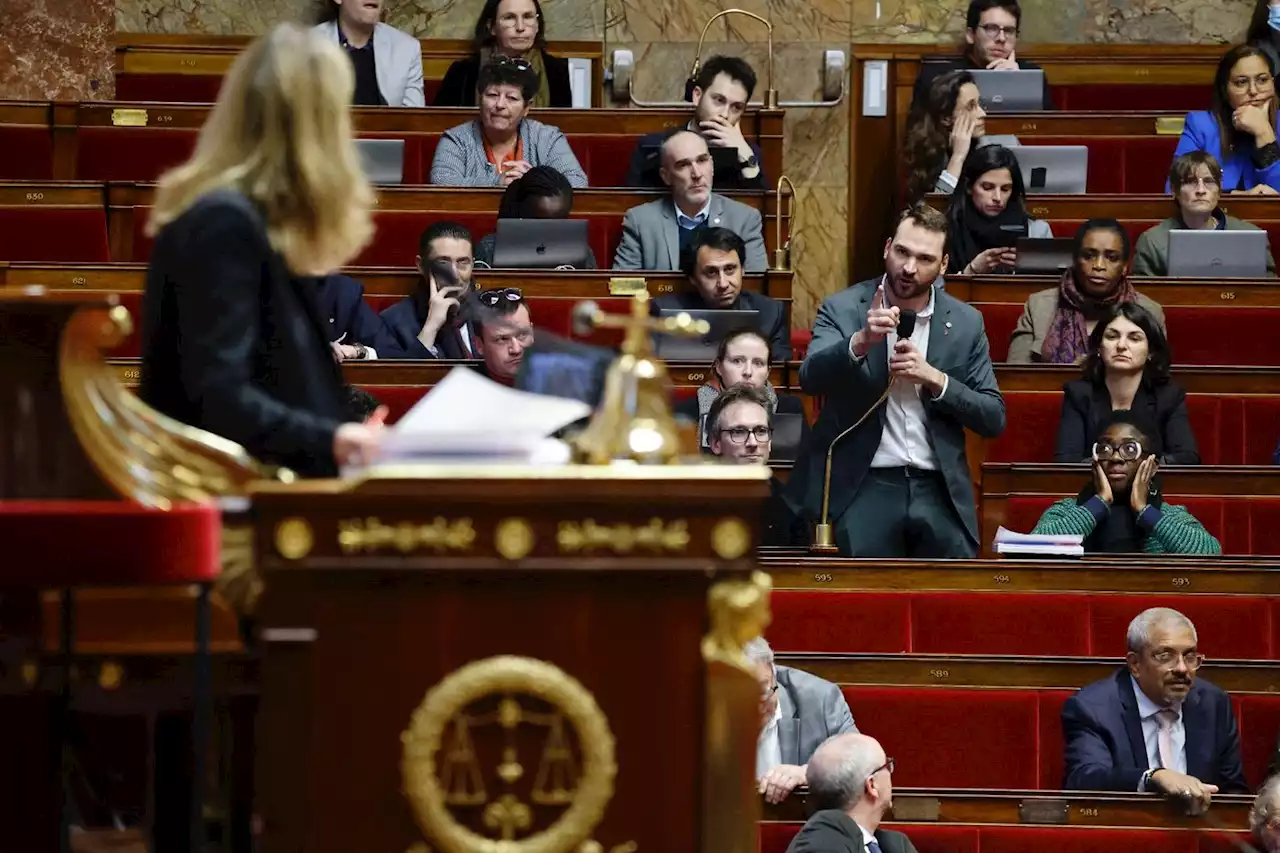 Réformes des retraites 2023 : la motion de censure rejetée, prochaine étape au Sénat