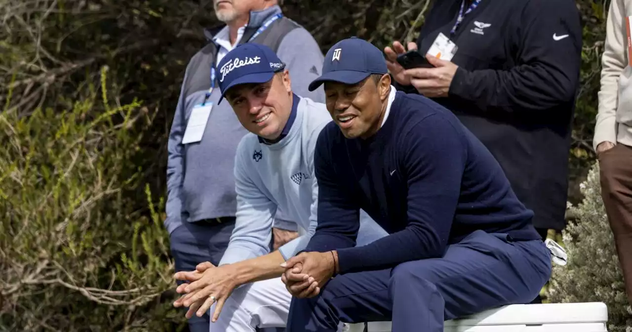 Tiger Woods on trying to hand Justin Thomas a tampon: 'I'm sorry'