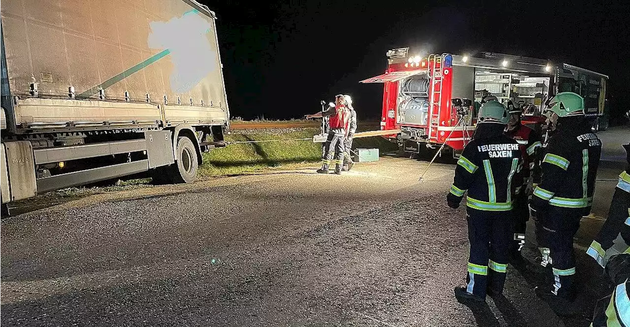 LKW rutschte in Gleisbereich der Donauuferbahn