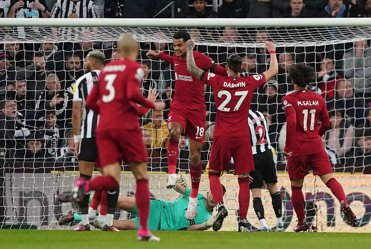 Pope med kjempetabbe og rødt kort – Liverpool vant 2-0 borte mot Newcastle