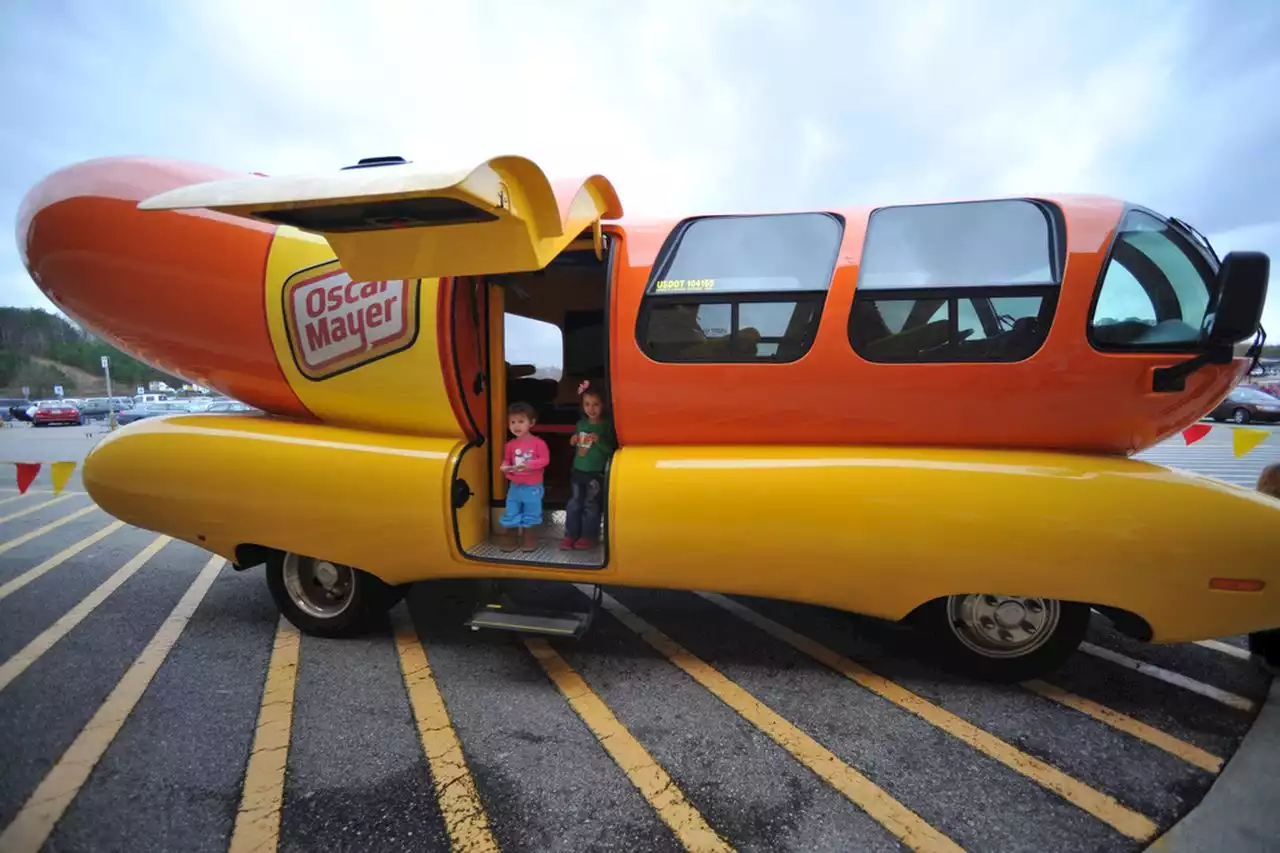 PETA offers helping hand to Oscar Mayer for Wienermobile’s stolen catalytic converter, but under one condition