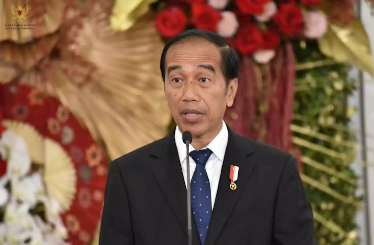 Jokowi Pastikan Harga Bahan Pokok di Surabaya Stabil |Republika Online