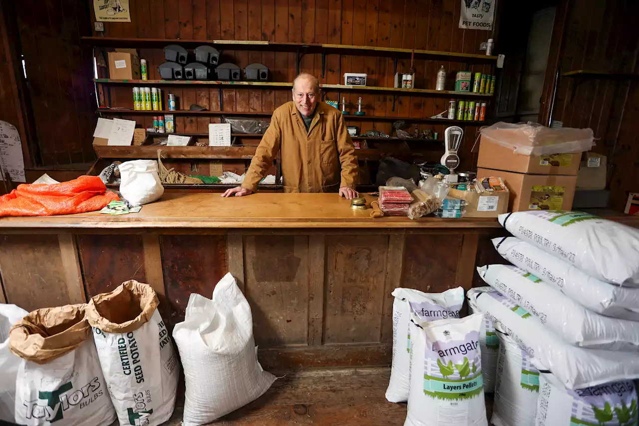 Corner shop 'frozen in time' shuts the door 100 years after it first opened