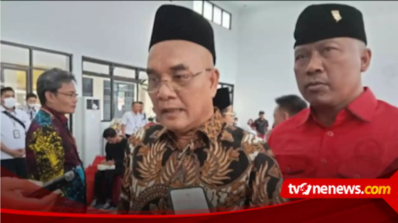 DPR Doakan Calon Haji Tidak Batal Berangkat ke Tanah Suci Tahun Ini karena Biaya