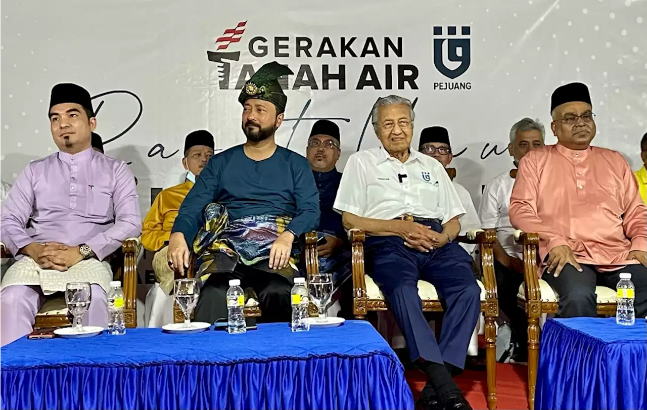 Pejuang rela pilih parti terpalit rasuah - Tun M