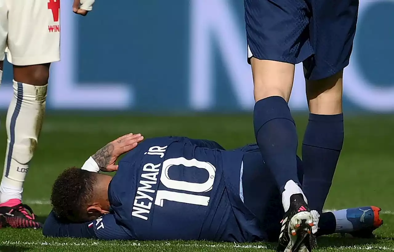 « Pas de fracture » pour Neymar, sorti sur civière lors de PSG - Losc