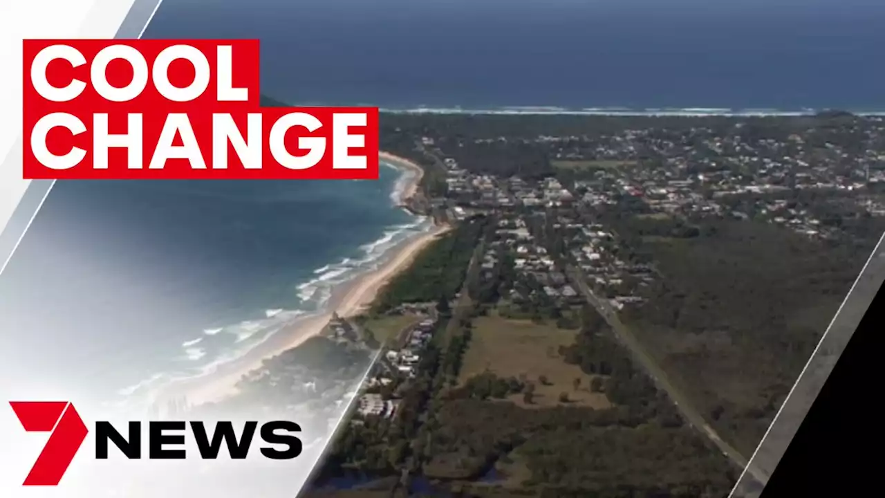 Victoria’s coastal real estate bubble has burst | 7NEWS